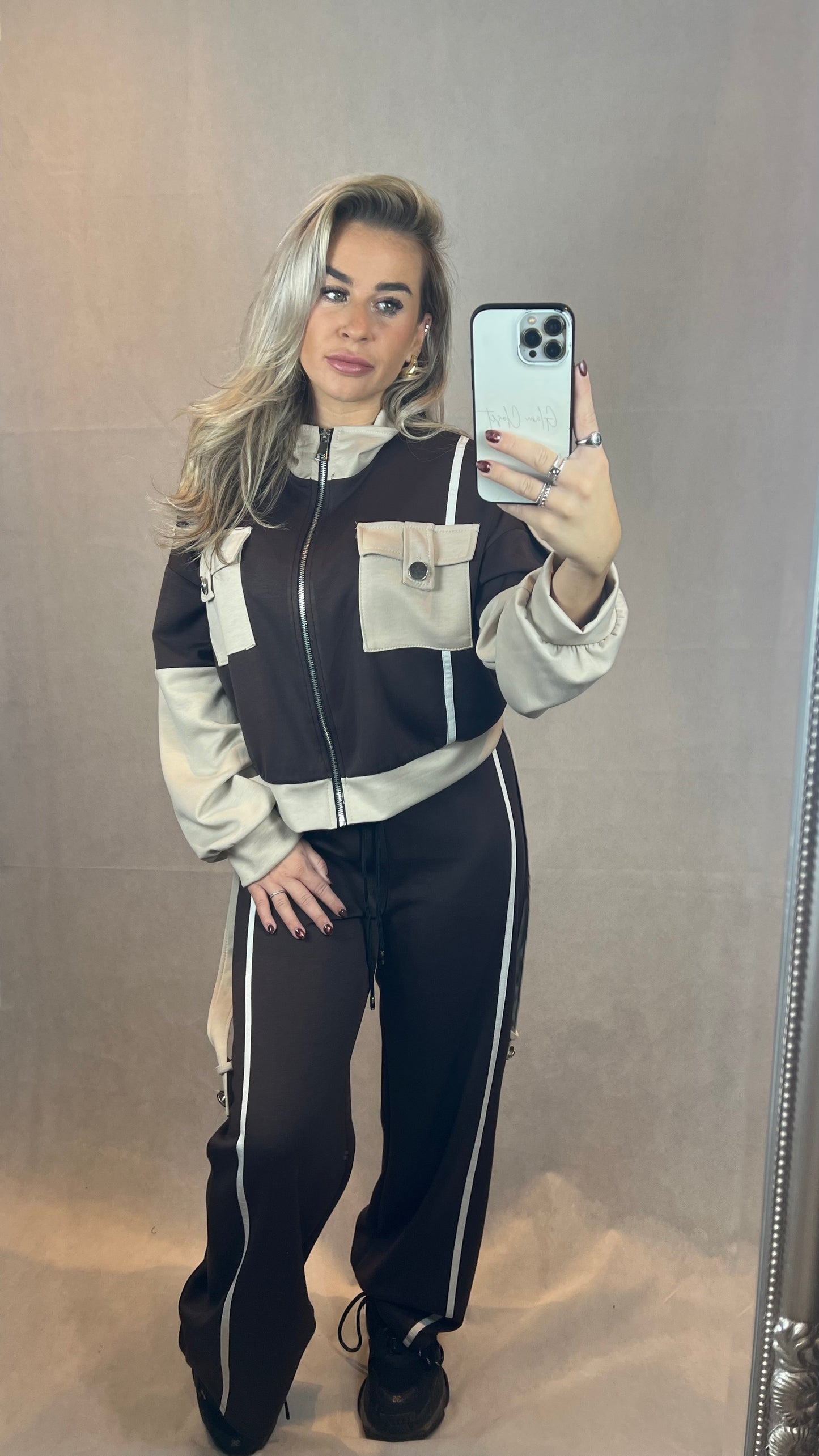 Livia two piece set Brown