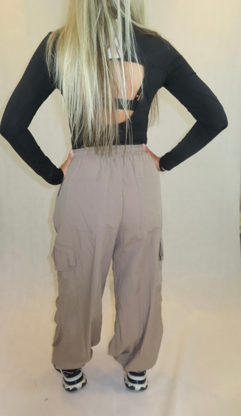 Parachute broek taupe