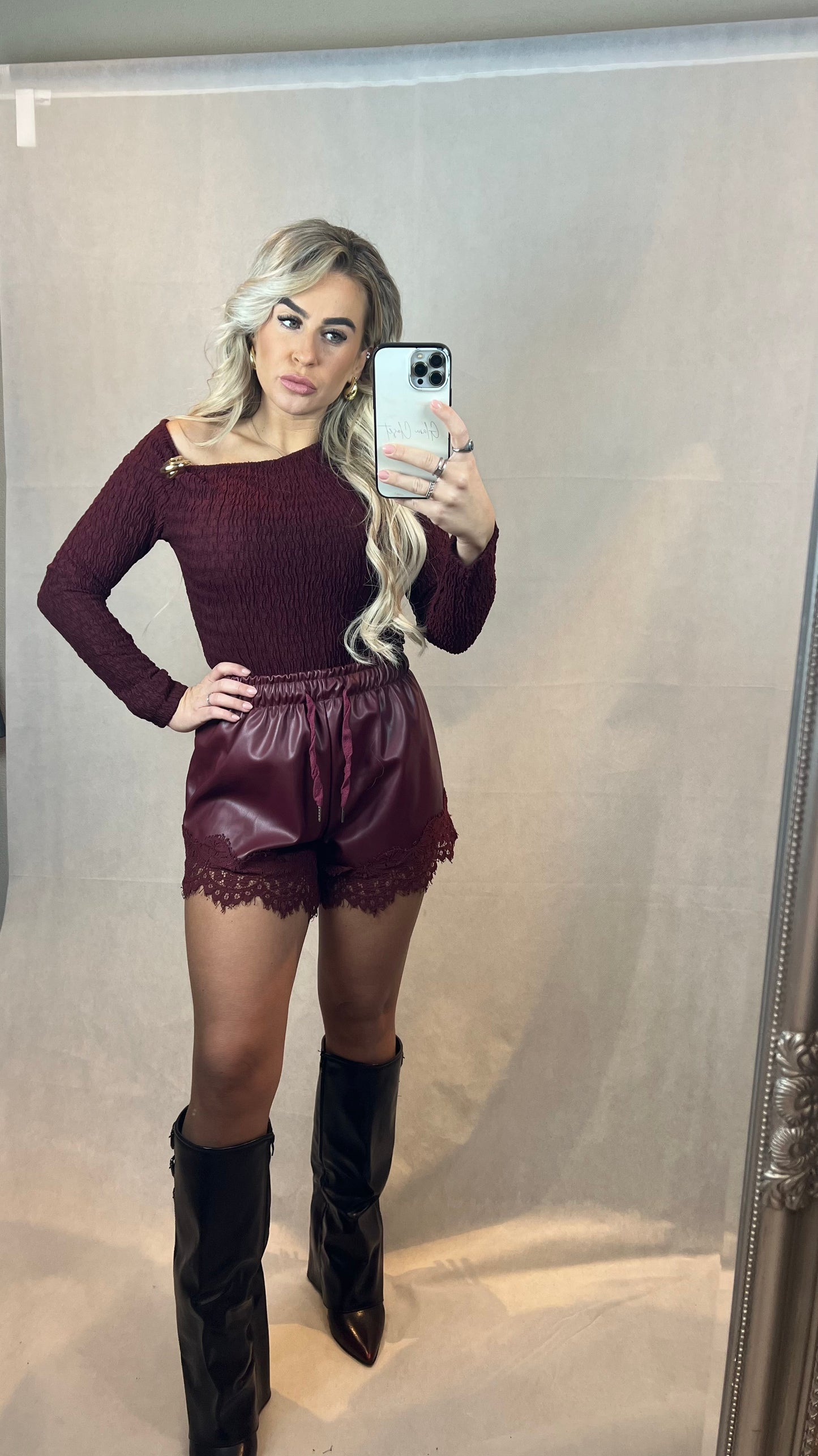 Lola short Bordeaux