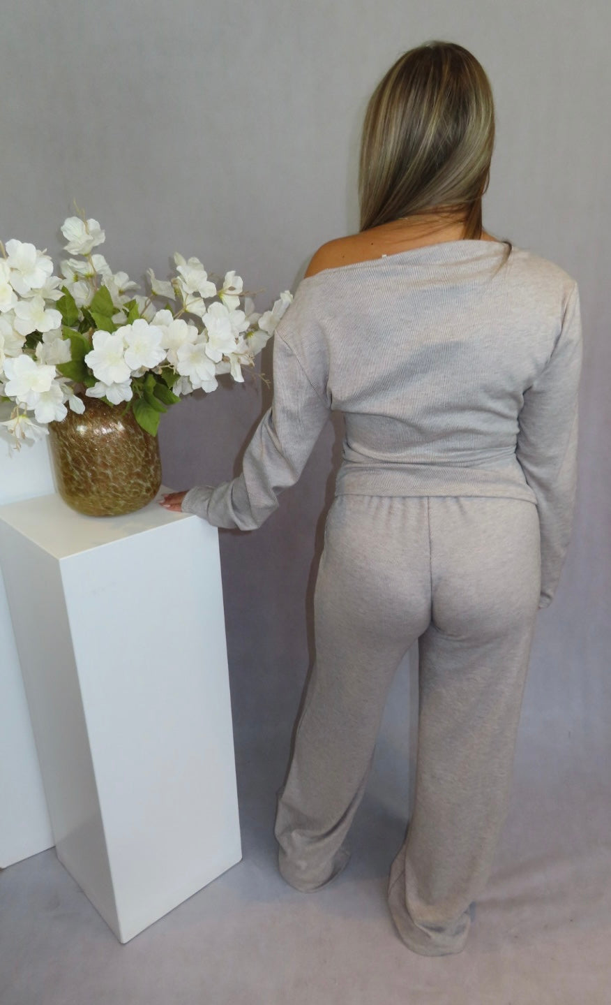 Lena two piece set taupe